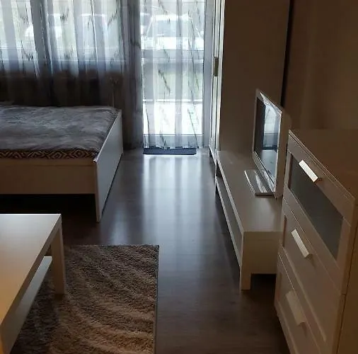 Liget Apartment, Terrace, Free Parking, Ac *