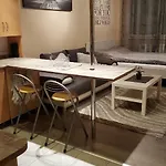 Liget Apartment, Terrace, Free Parking, Ac * 布达佩斯